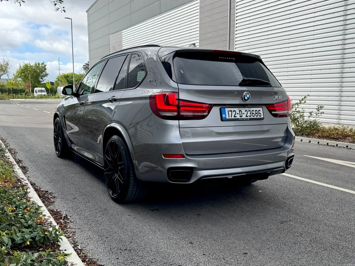 2017 BMW X5 M Sport 40e Unbelievable Spec List - Image 6