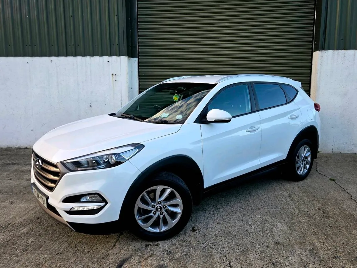 HYUNDAI TUCSON 1.7CRDI EXECUTIVE ☆ IMMACULATE ☆ - Image 5