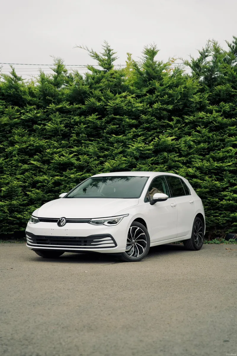 Volkswagen Golf Active Advance 2023| Premium Hatch - Image 1
