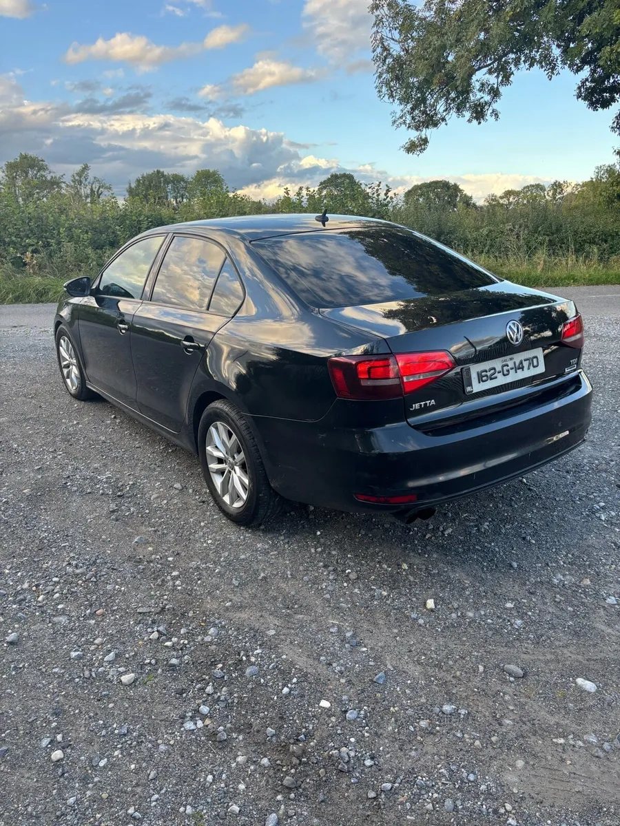 Volkswagen Jetta - Image 3