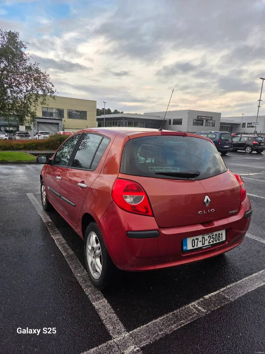 Renault clio - Image 2