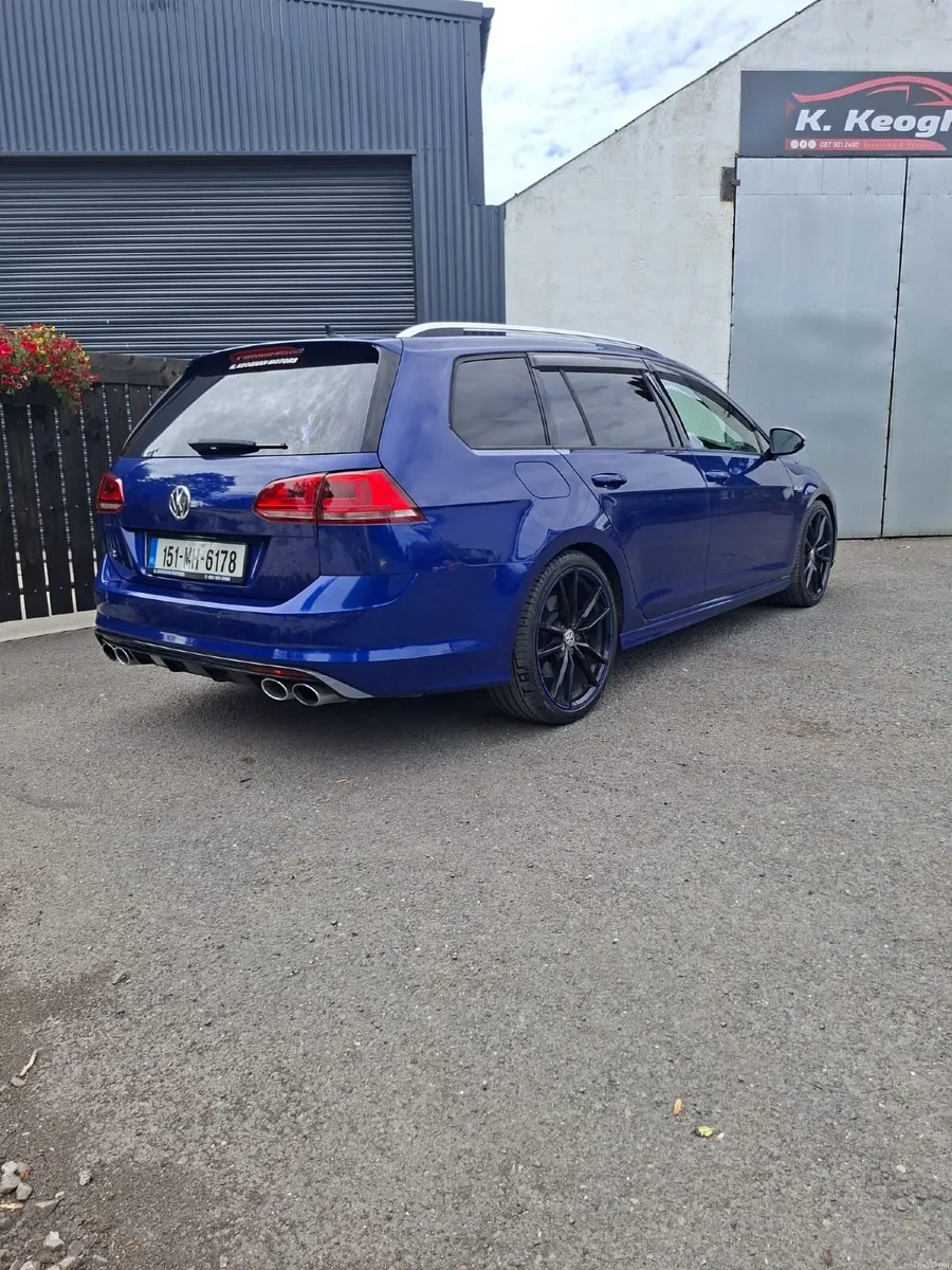 Golf R wagon launch edition - Image 3
