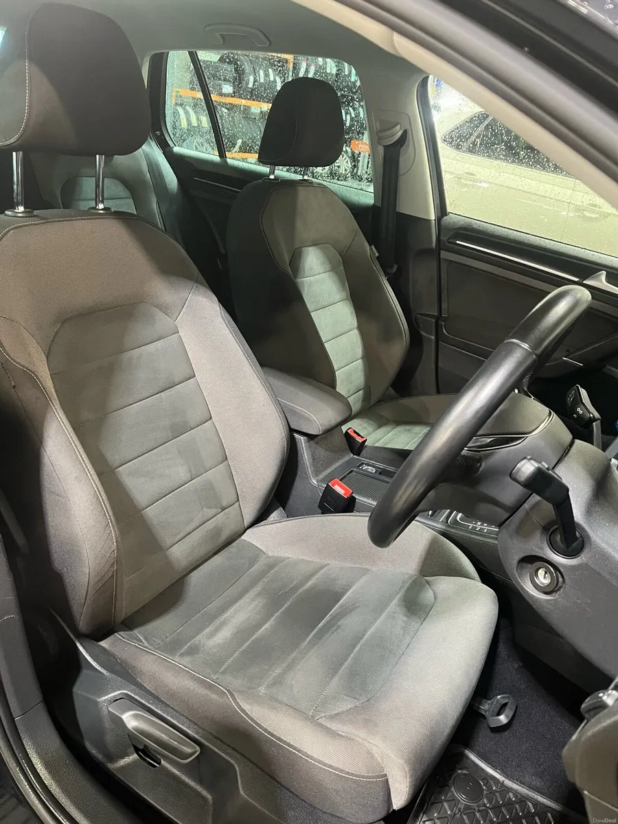 2018 Highline golf low mileage - Image 6