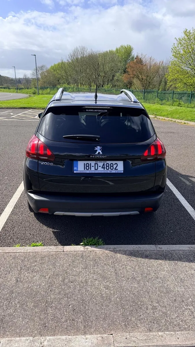 Peugeot 2008 - Image 6