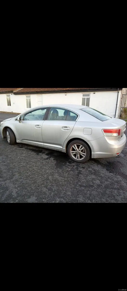 Toyota Avensis strata - Image 3