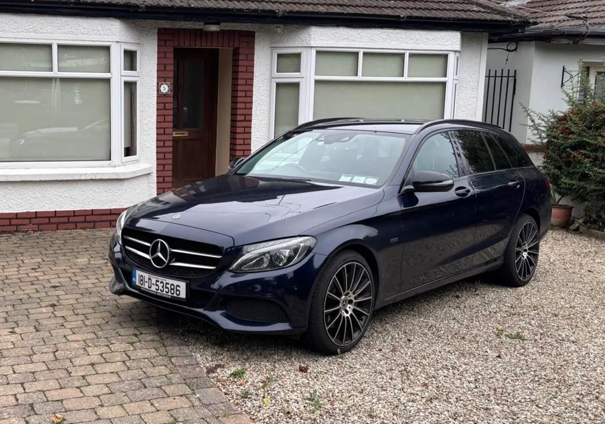 C350e Mercedes-Benz 2018 C-Class SPORT AUTO - Image 1