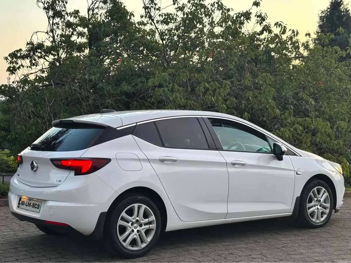 2016 Opel Astra 1.6 cdti new nct 08/27 tax 09/26 - Image 6