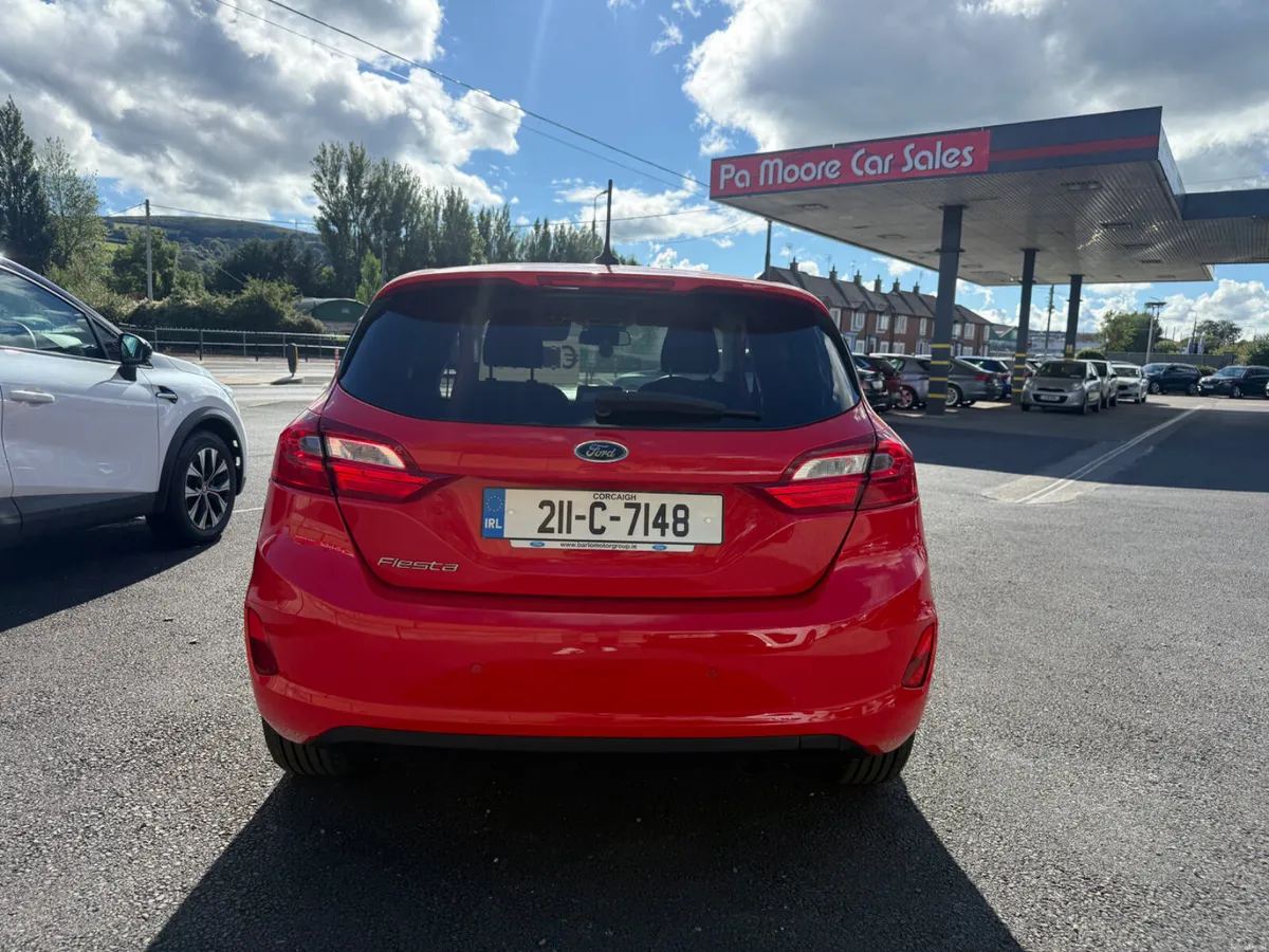 211 Ford Fiesta  * €73 p/w - Image 5