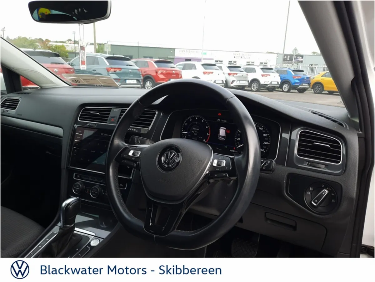 Volkswagen Golf 1.2TSI 105BHP 5DR COMFORTLINE AUTO - Image 4