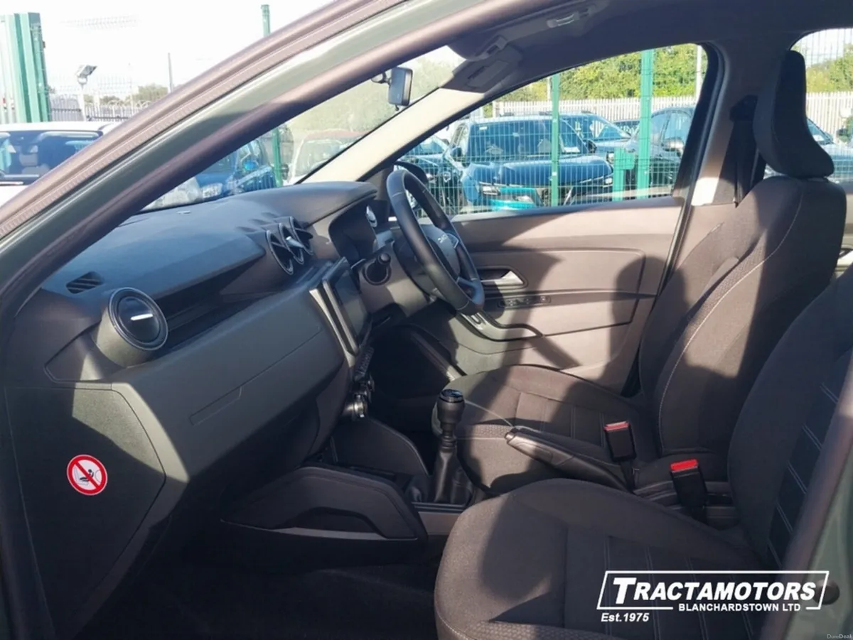 Dacia Duster EXPRESSION BLUE DCI 115 - Image 4