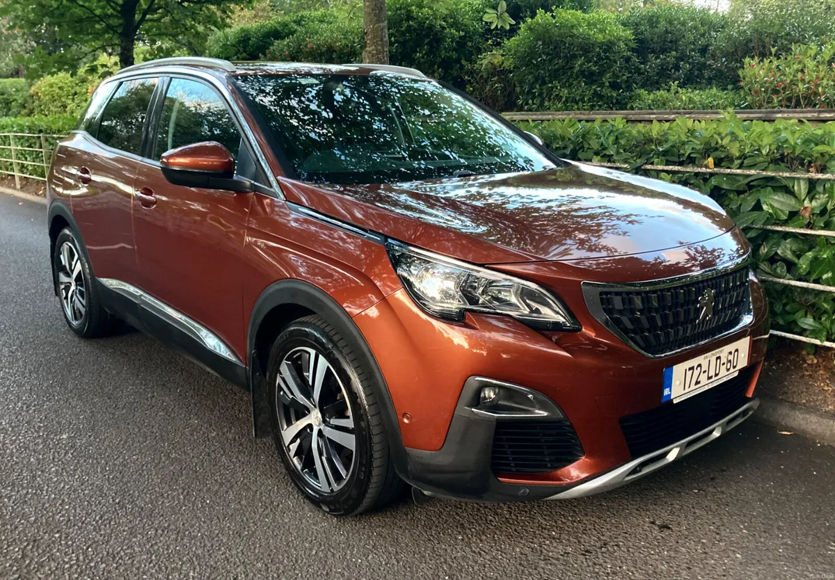 Peugeot 3008 SUV1.6 BlueHDi Allure Deluxe Edition - Image 4