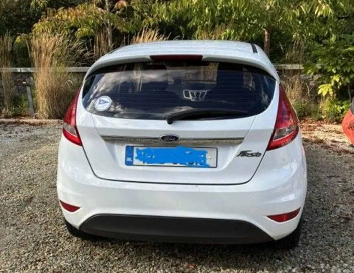 Ford Fiesta Zetec 1.25L 2012 NCT till October 2027 - Image 2