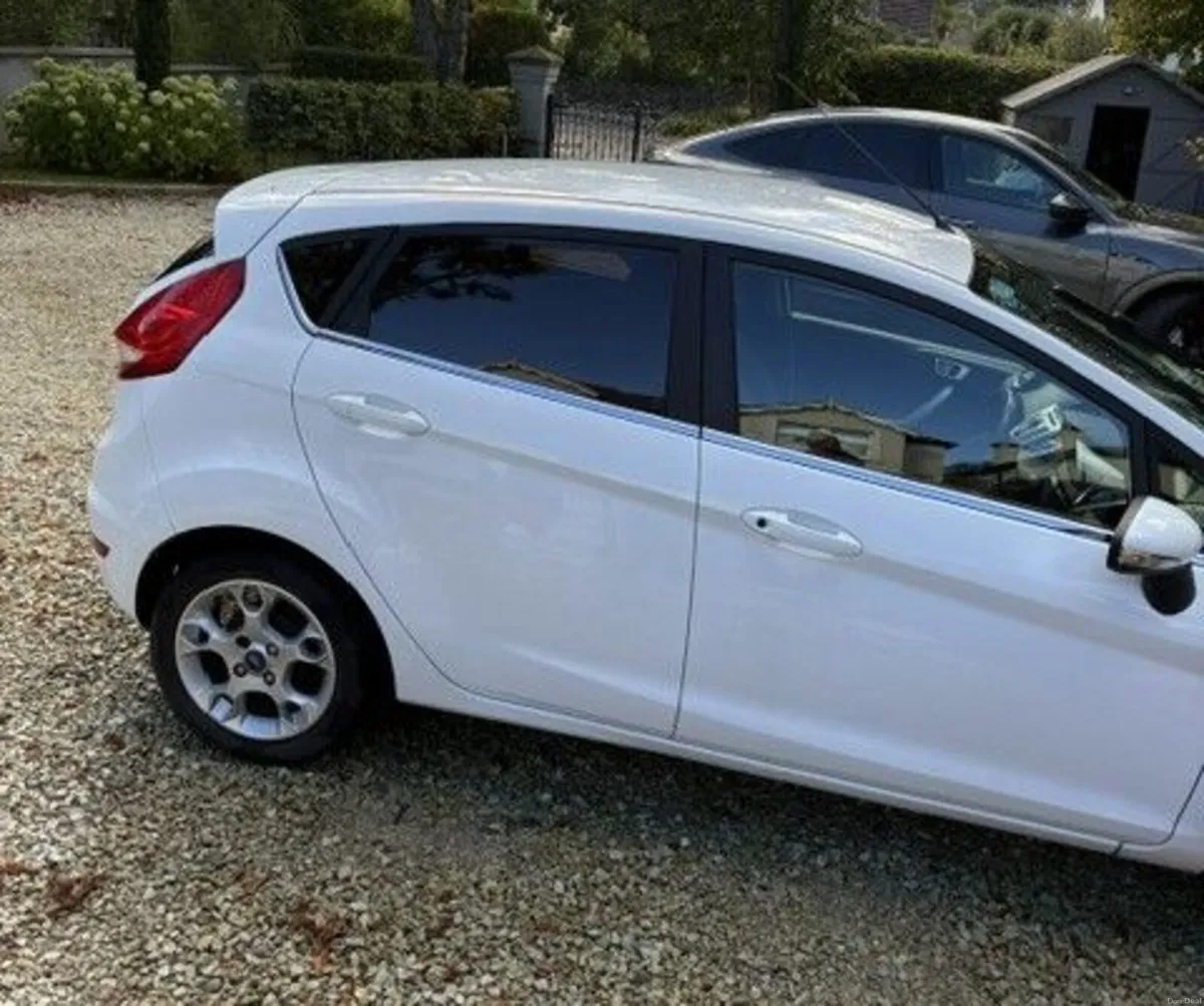 Ford Fiesta Zetec 1.25L 2012 NCT till October 2027 - Image 5