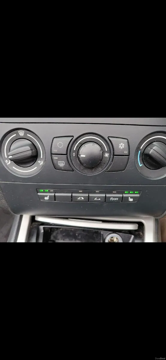 Driving as new,118d cabrio,body fair,NO OFFERS pls - Image 4