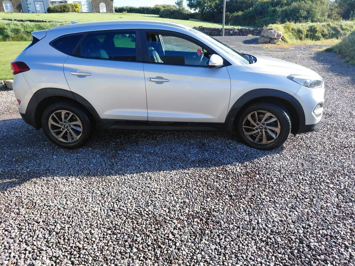 Hyundai Tucson Executive 2017 - Image 4