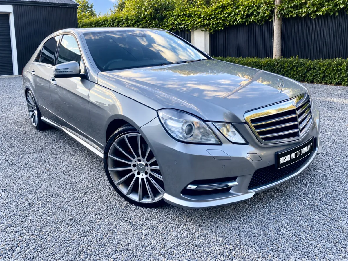 13 Mercedes-Benz E220 CD - Image 3