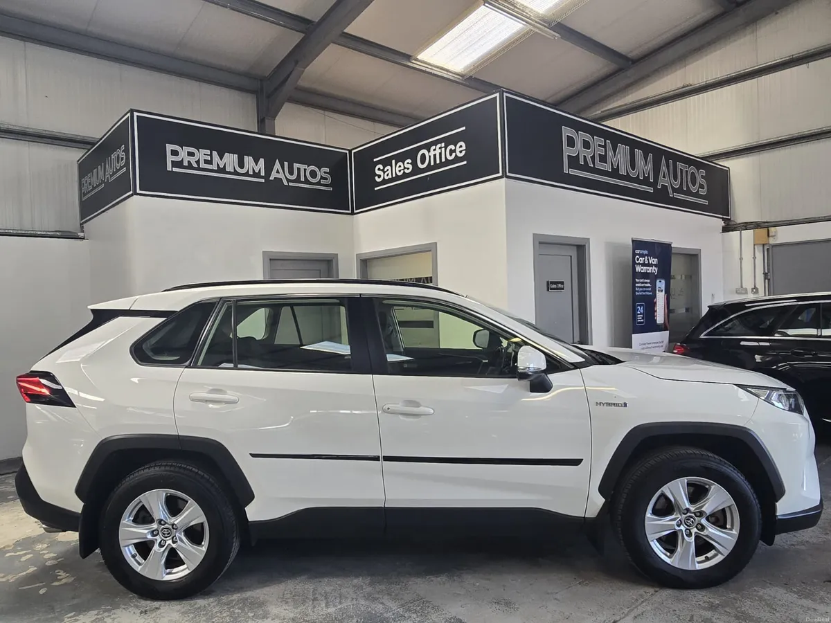 Toyota RAV4 2020. LUNA SPORT HYBRID - Image 2