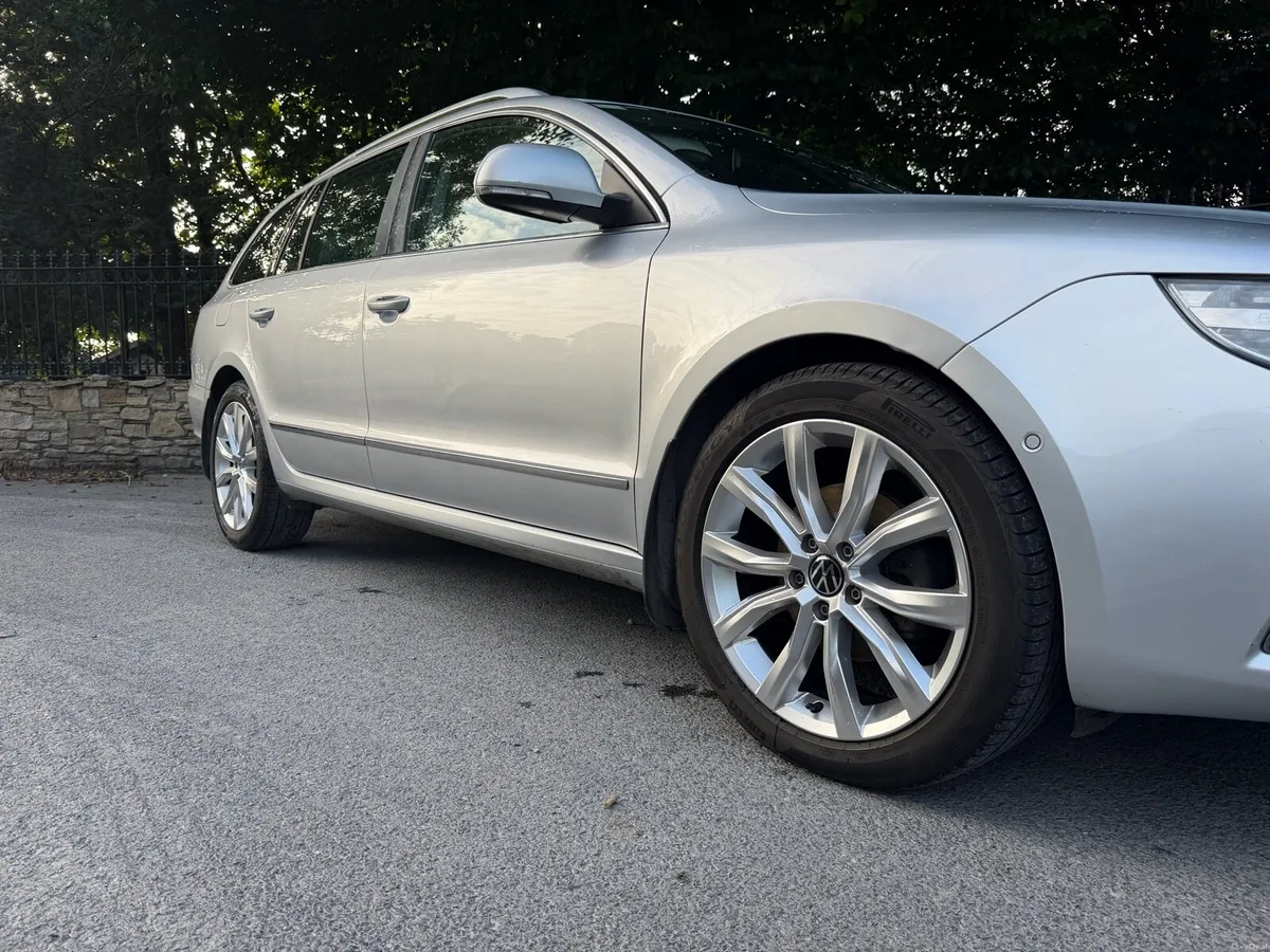 Skoda superb Estate - Image 1