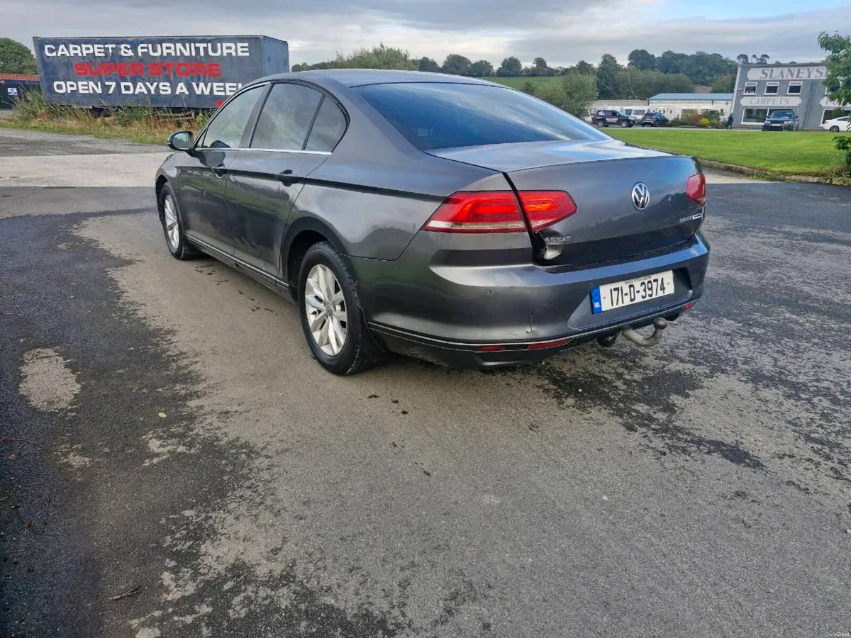 2017 volkswagen passat taxed and tested - Image 3