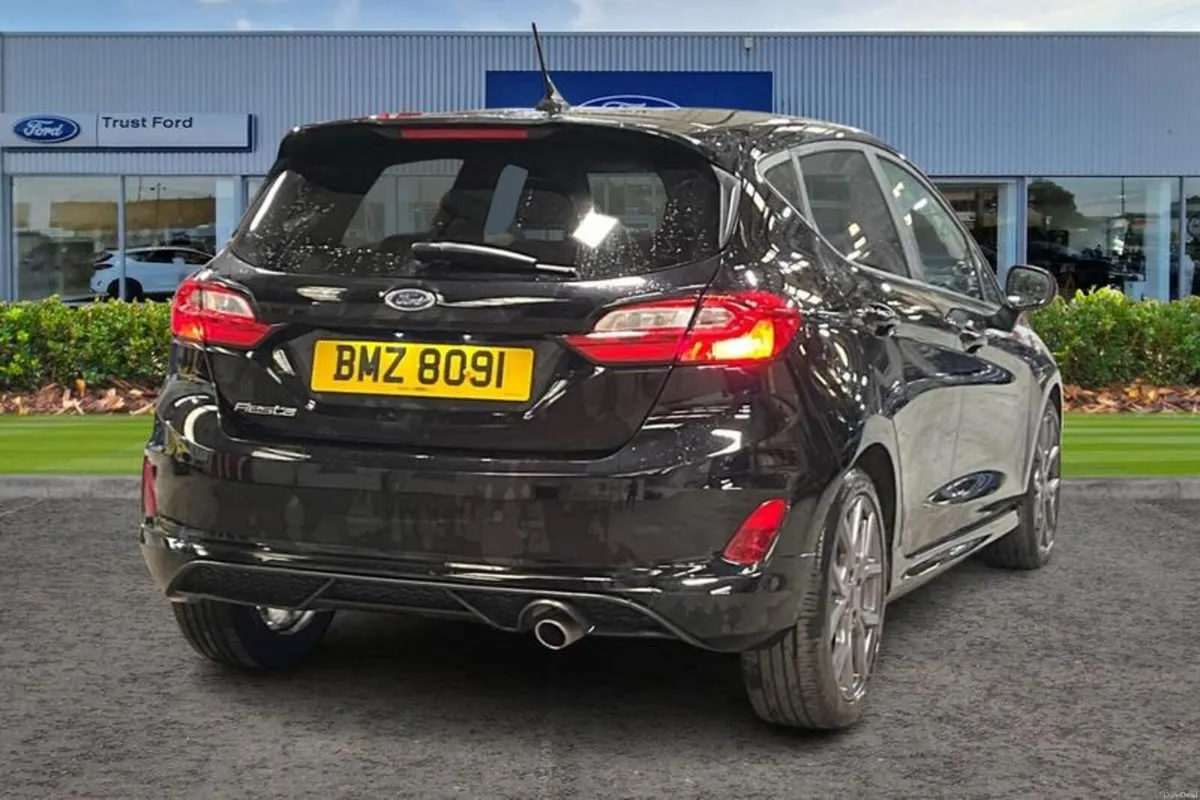 Ford Fiesta 1.0T EcoBoost ST-Line Hatchback 5dr Pe - Image 4