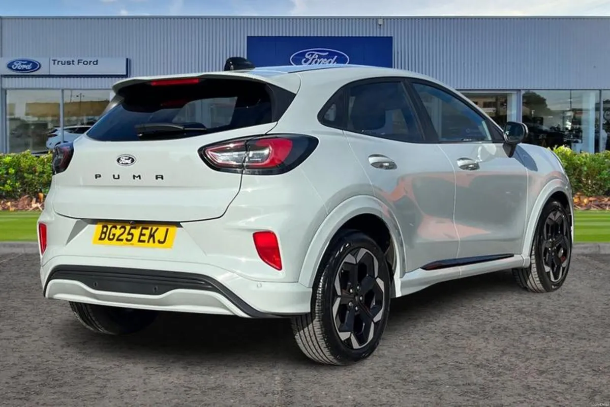 Ford Puma 1.0 EcoBoost Hybrid mHEV ST-Line X 5dr - Image 4