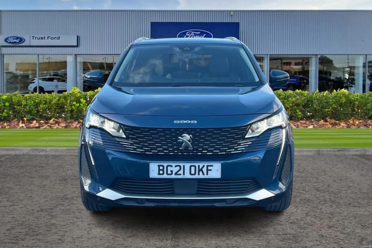 Peugeot 5008 1.5 BlueHDi Allure Premium 5dr - Image 6