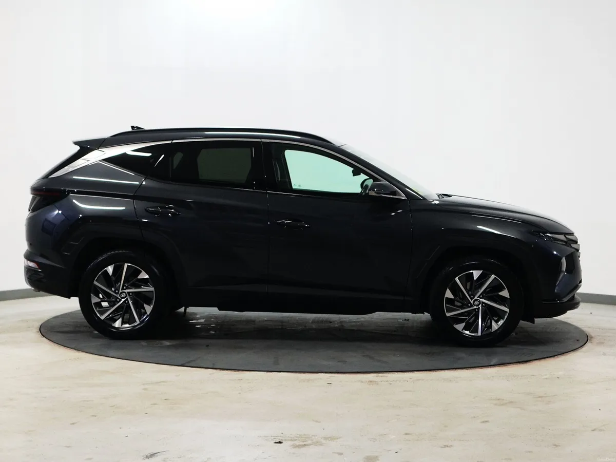 *5* 2022 Hyundai Tucson 1.6 executive plus - Image 2