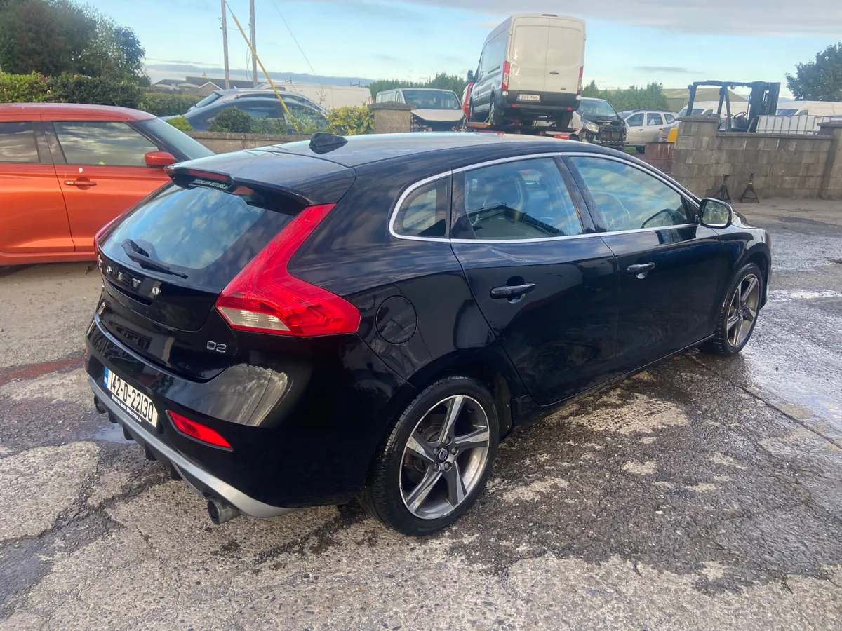 Volvo V40 2014 r design new nct - Image 4
