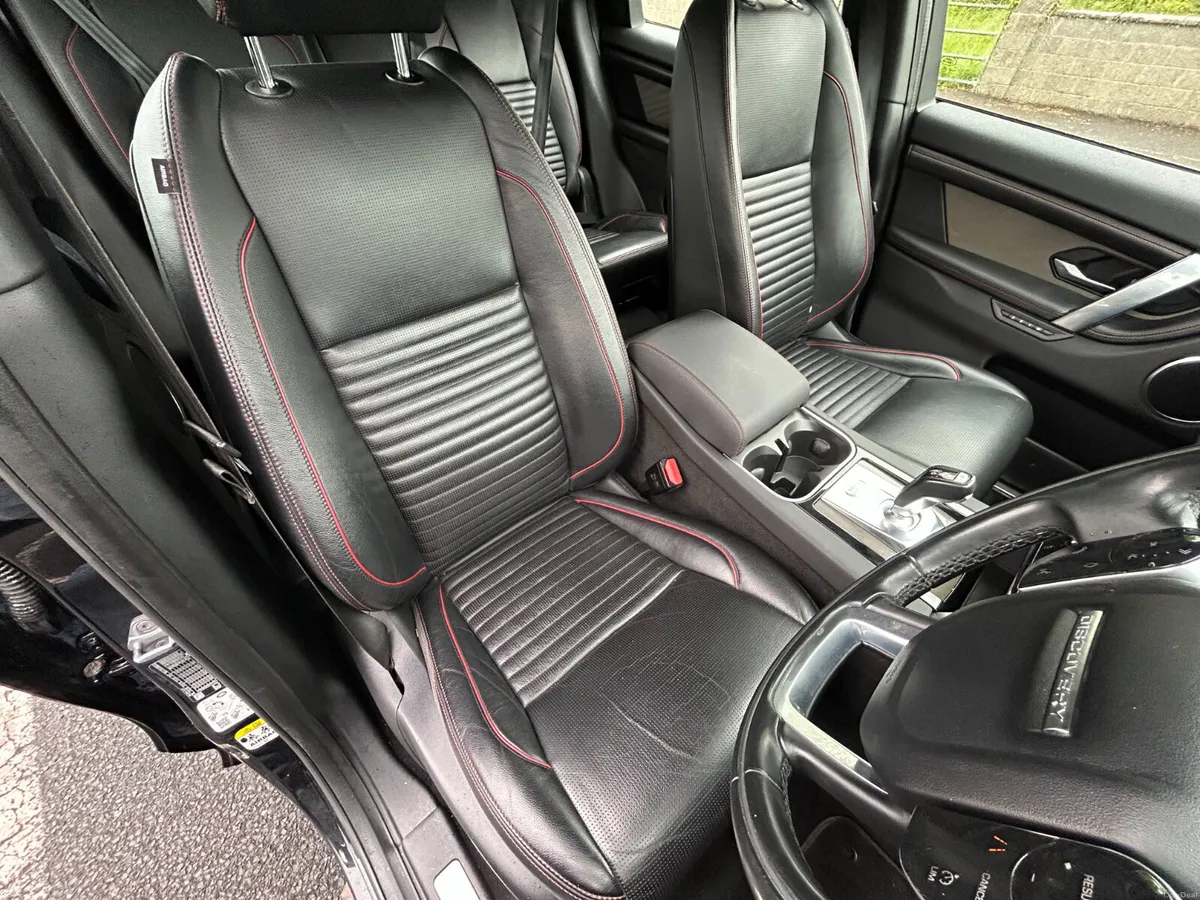 2020 Land Rover Discovery Sport R Dynamic - Image 2