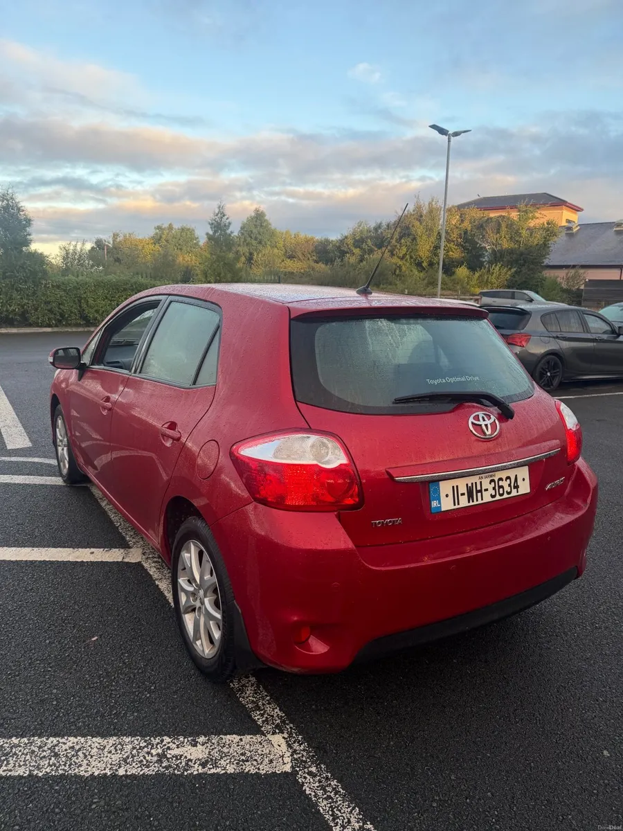 Toyota Auris 2011 - Image 6
