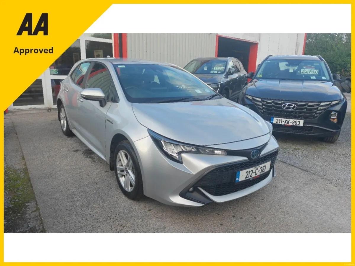 Toyota Corolla HYBRID LUNA H/B AUTO A 4DR - Image 1