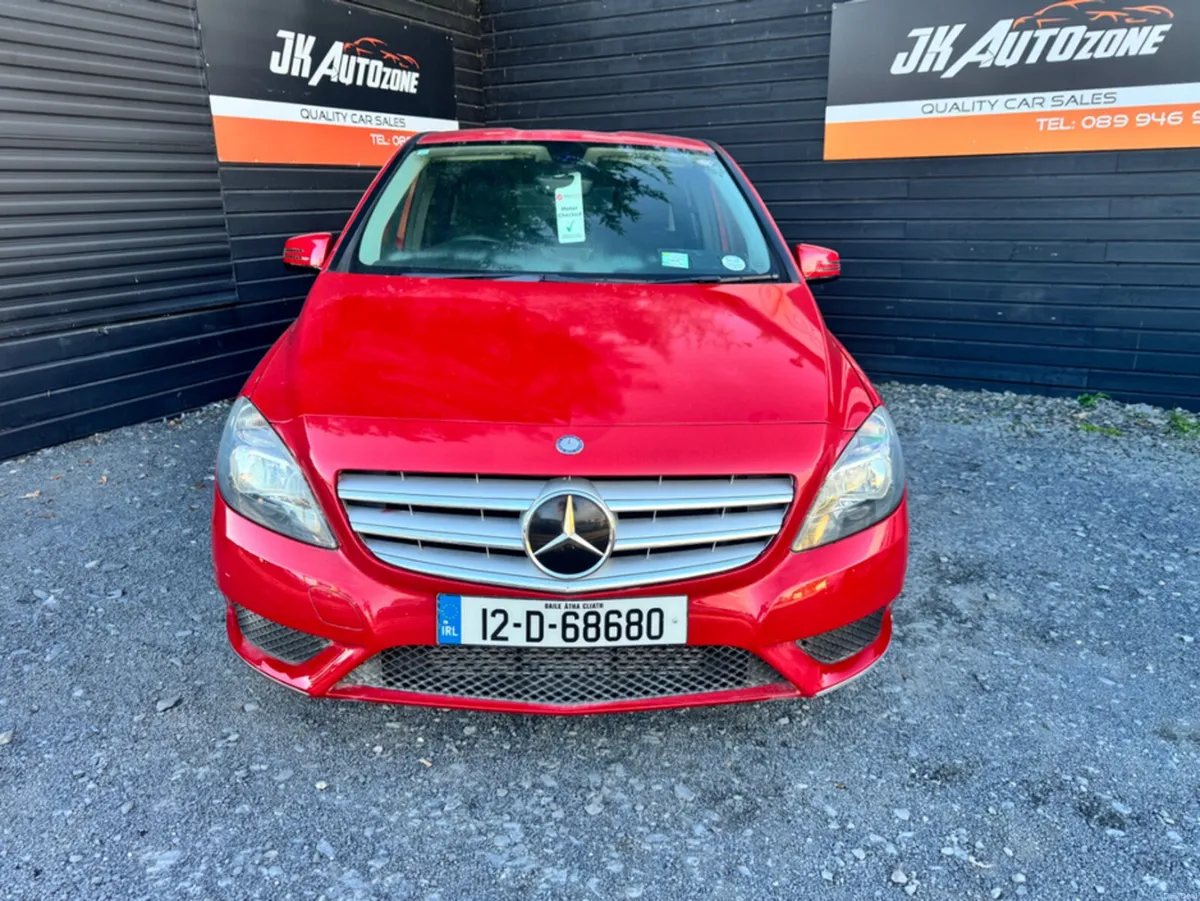 Mercedes-Benz B-Class 1.6 AUTO 5DR - Image 2
