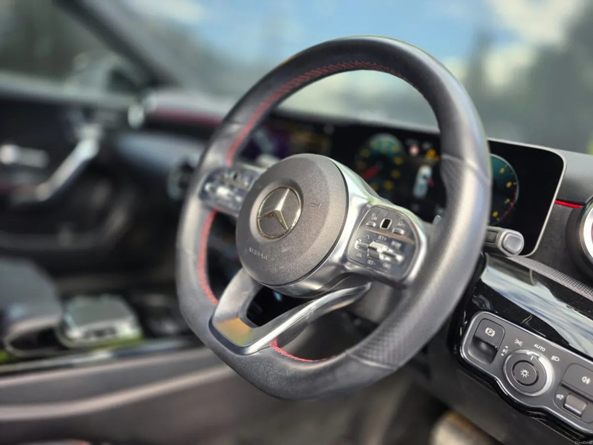 Mercedes-Benz A-Class A180 AMG LINE AUTO - Image 2