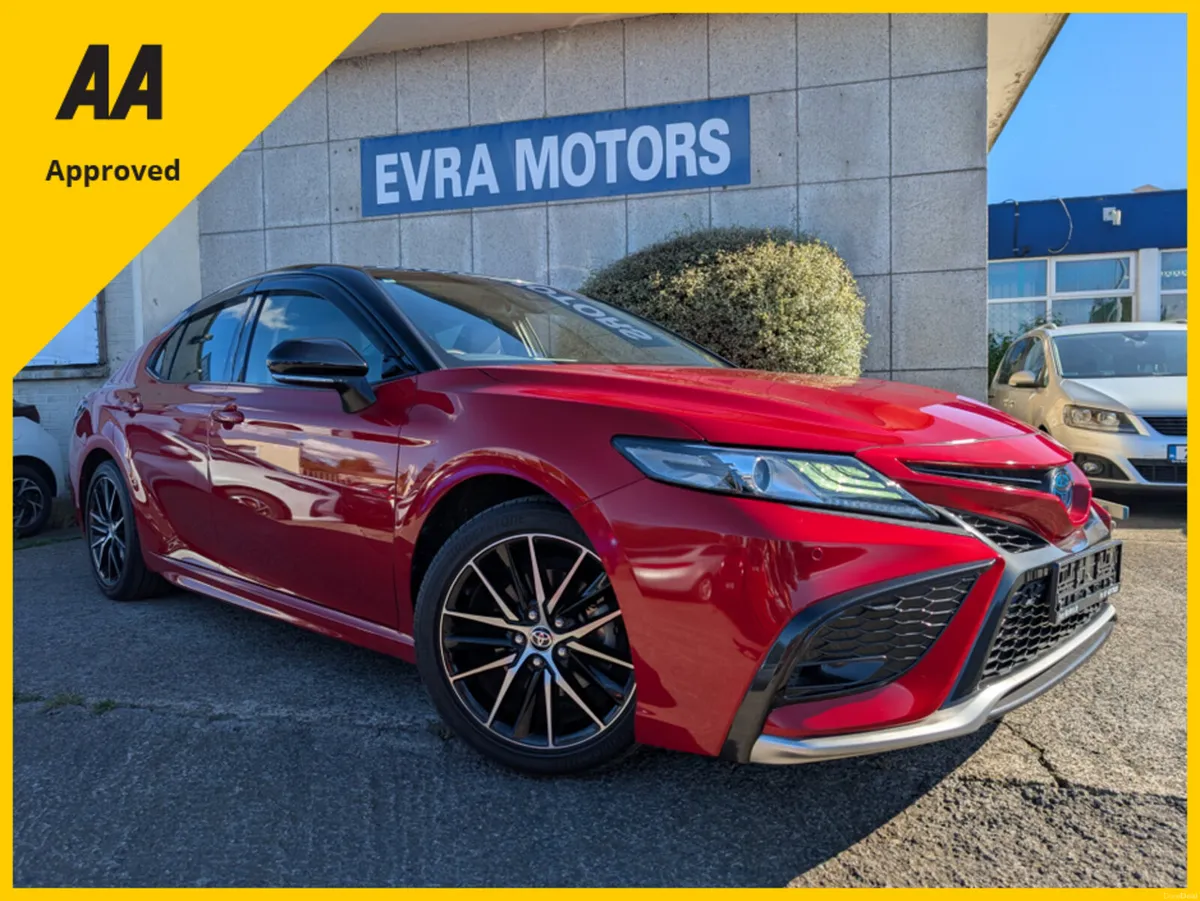 Toyota Camry WS HYBRID AUTOMATIC 2.5 PETROL //VERY - Image 1