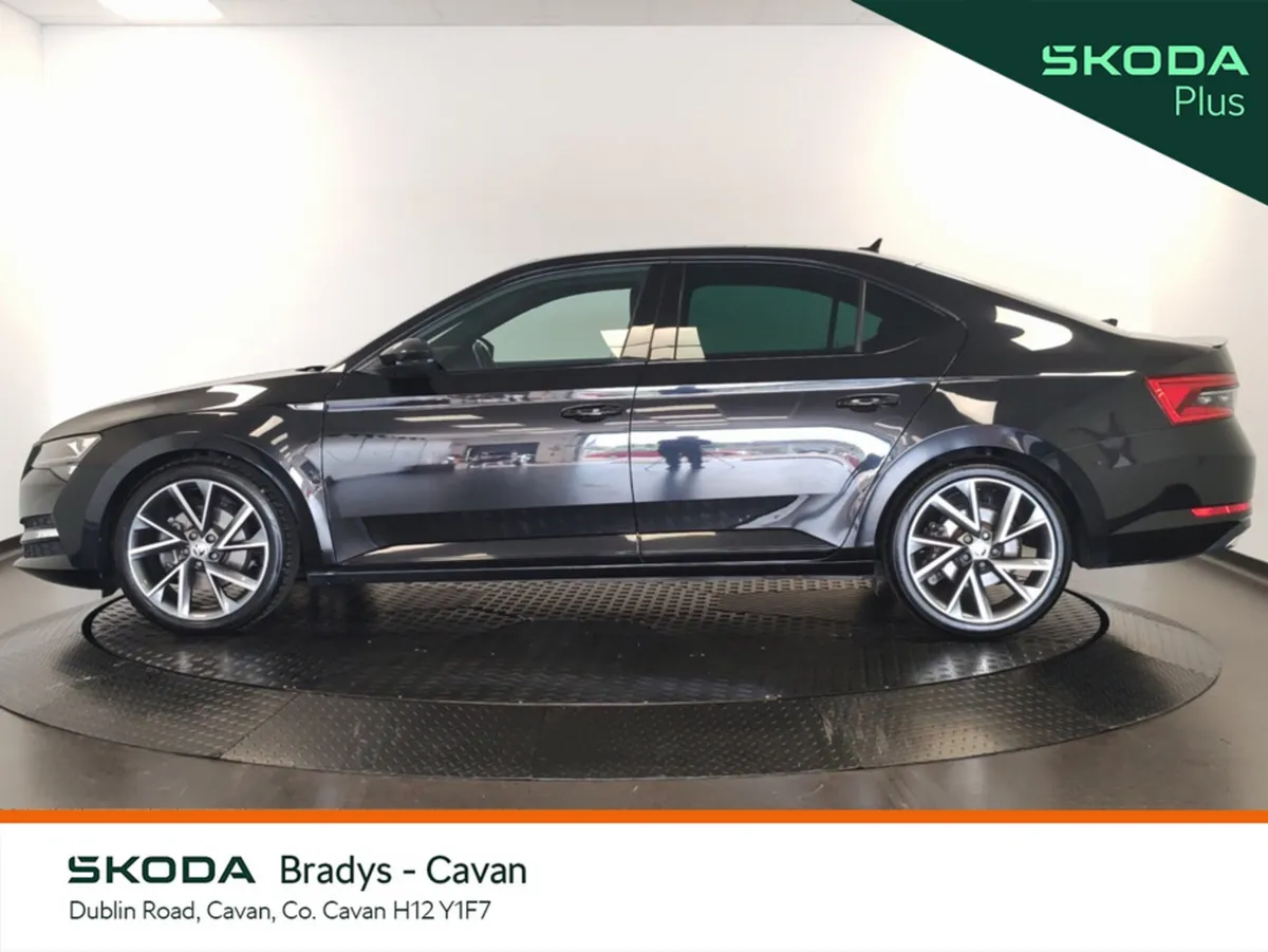 Skoda Superb SPORT 2.0 TDI 150HP DSG 5DR - Image 6
