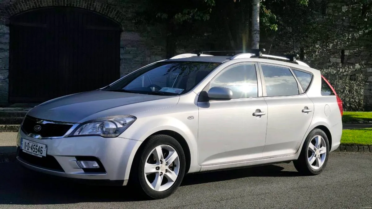 Kia Ceed Estate - Image 4