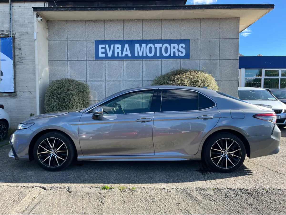 Toyota Camry WS HYBRID AUTOMATIC 2.5 PETROL //VERY - Image 6