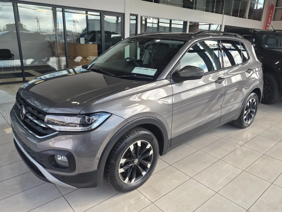 Volkswagen T-Cross 1.0 TSI - Image 1