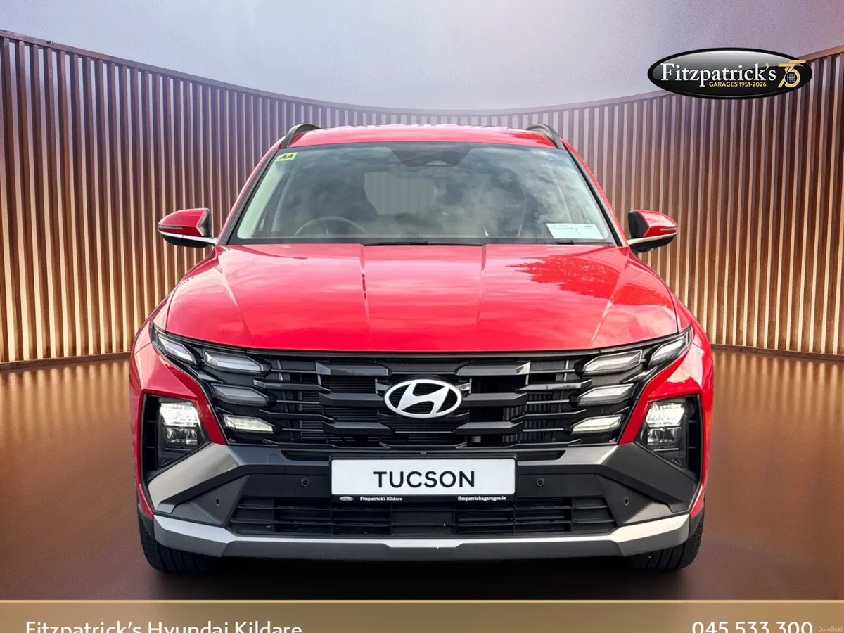 Tucson Executive with Black leather Turbo Diesel - Image 4