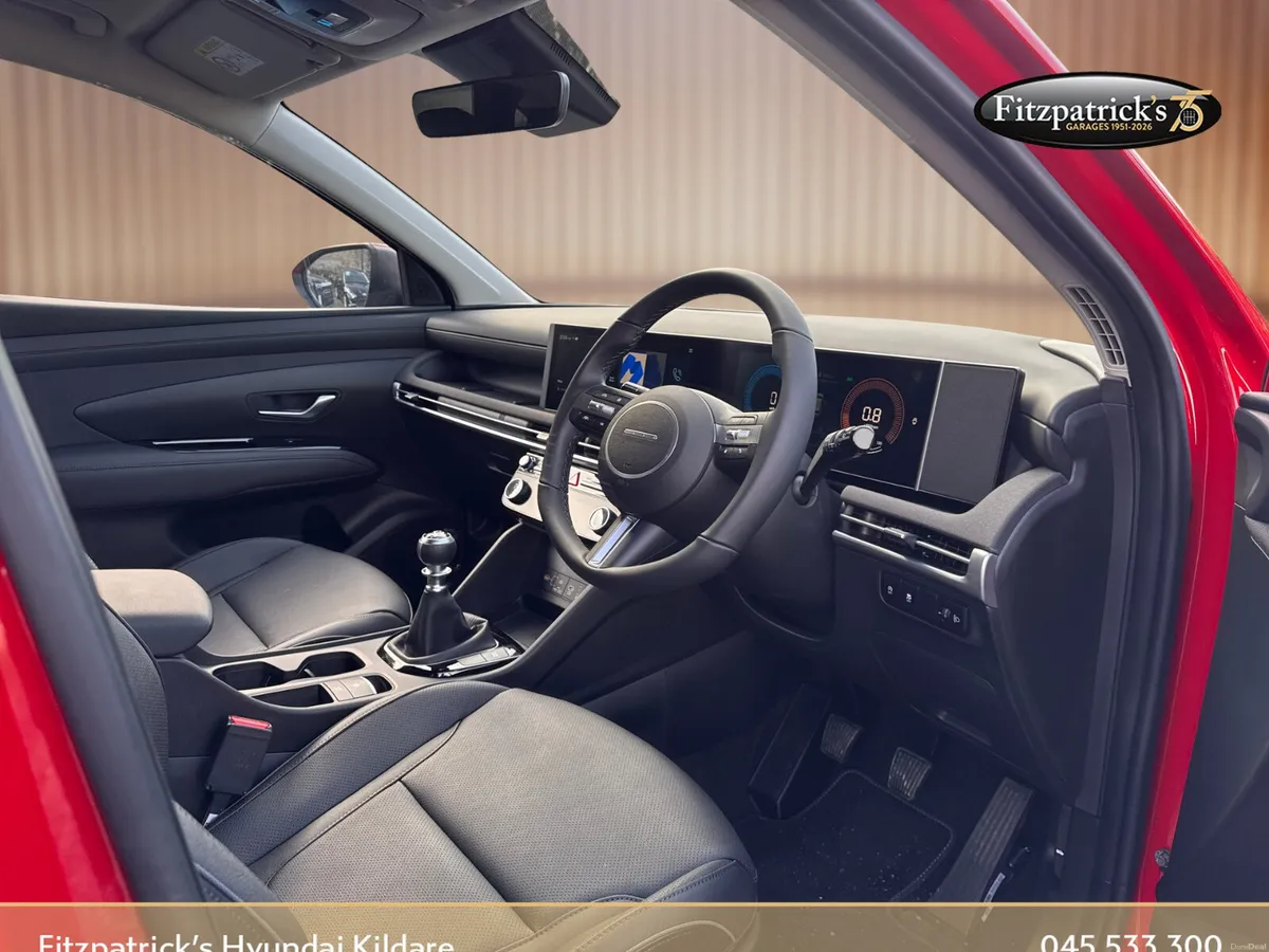 Tucson Executive with Black leather Turbo Diesel - Image 6