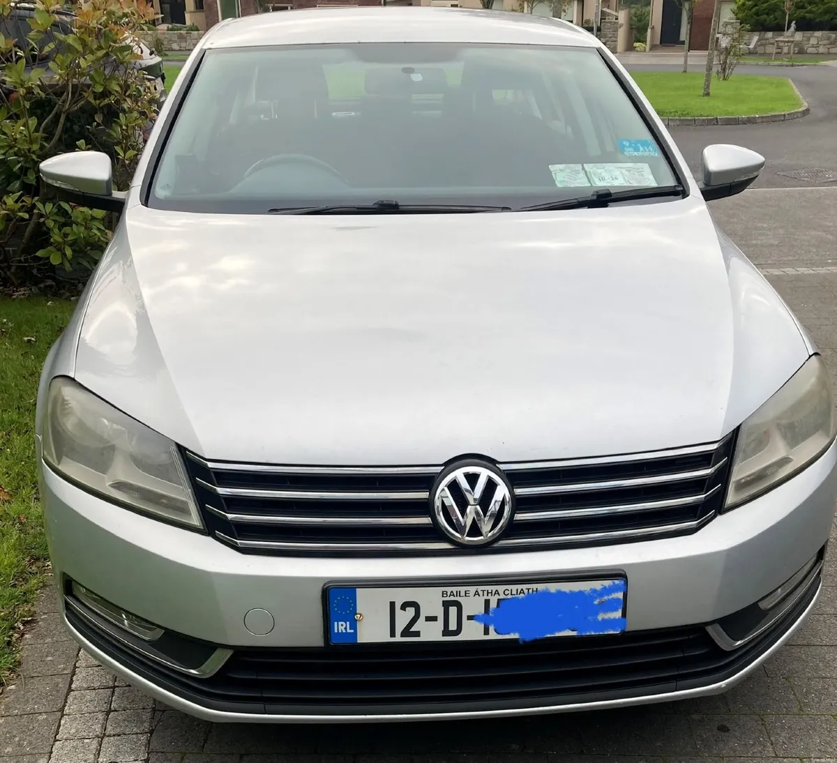 Volkswagen Passat 2012 - Image 2