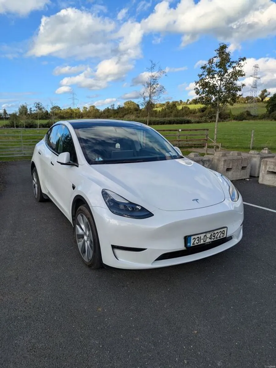 2023 Tesla Model Y - Long Range - Image 3