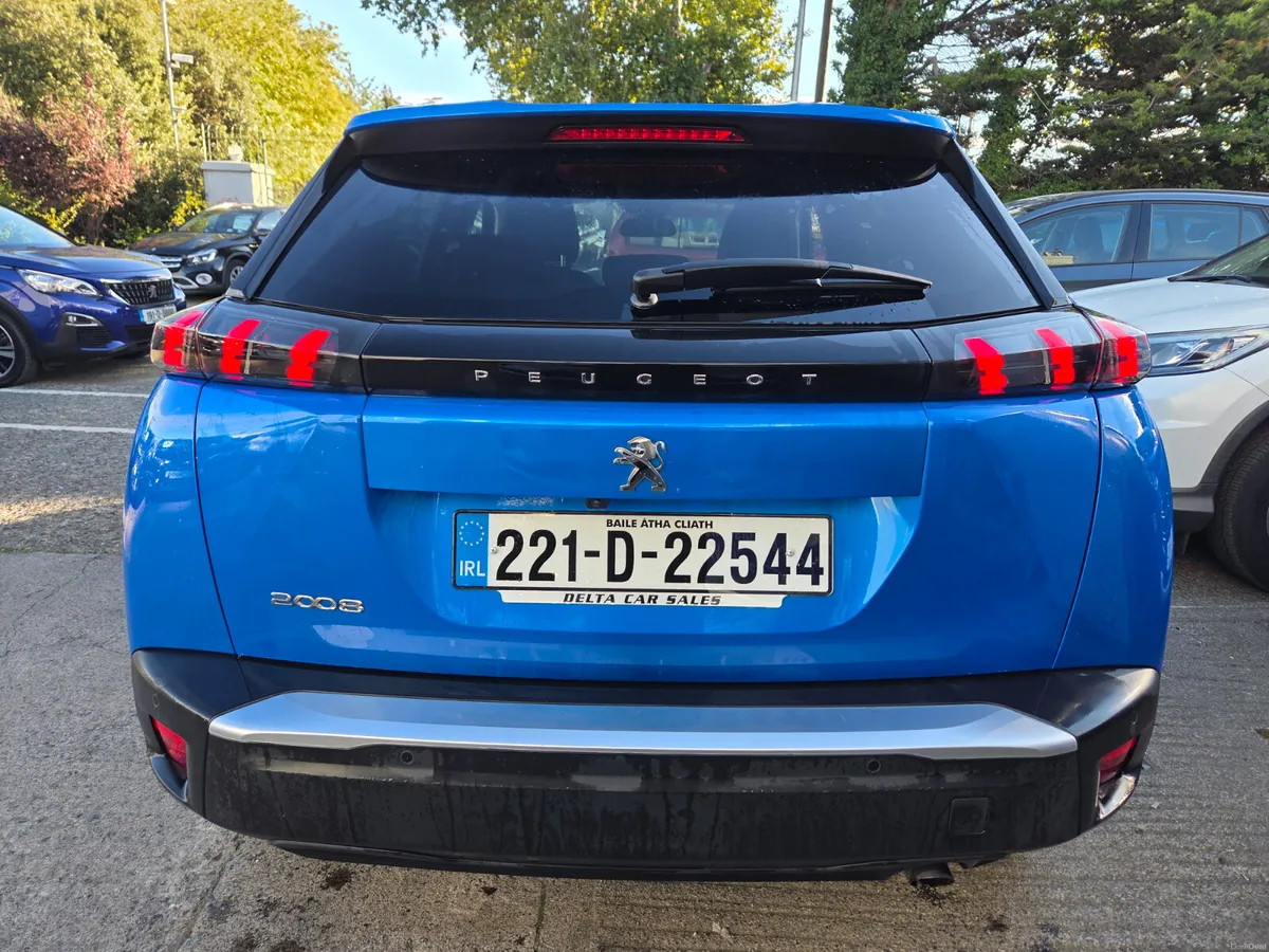 2022 PEUGEOT 2008 ALLURE PREMIUM 1.2 PETROL - Image 5