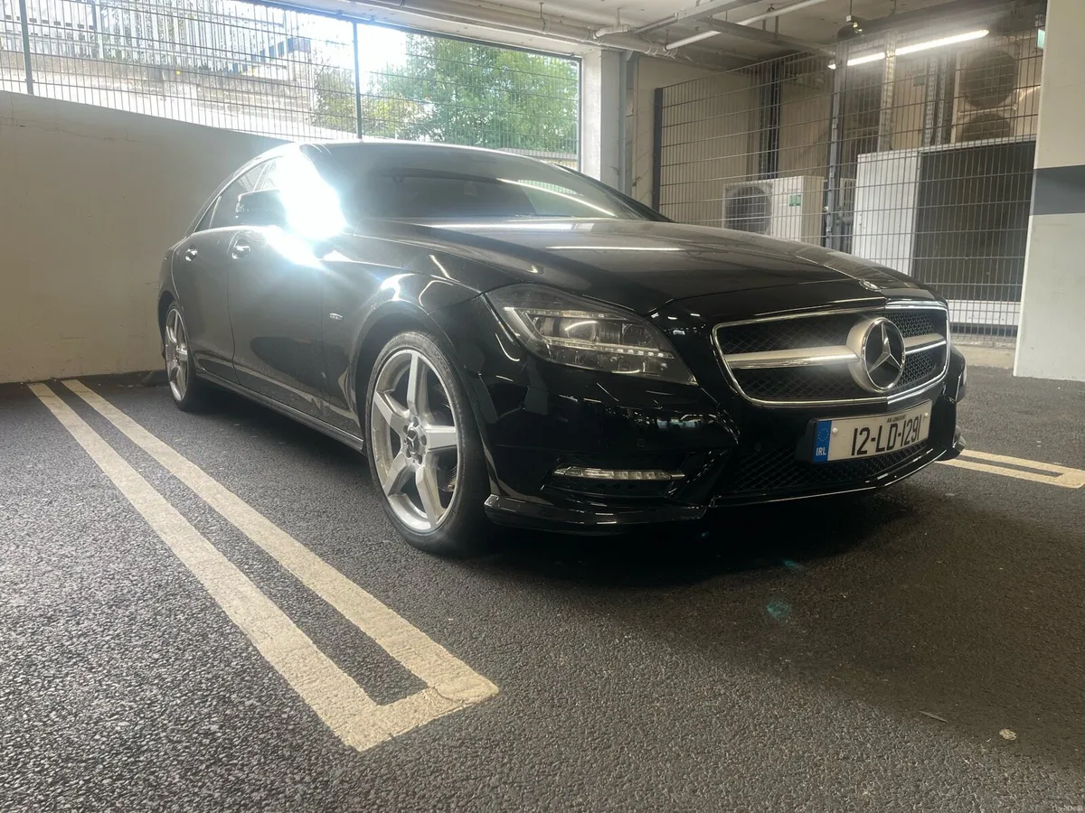 Mercedes Benz CLS - Image 2