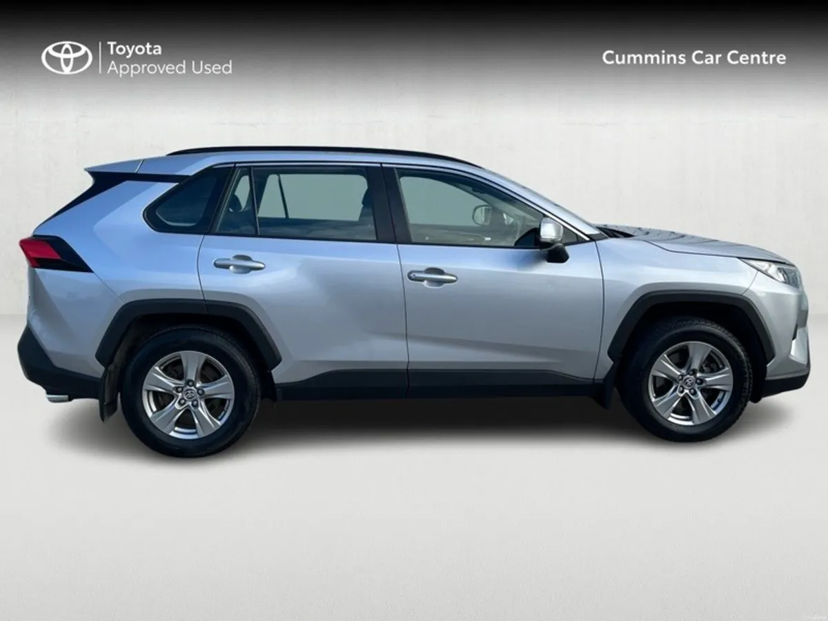 Toyota RAV4 RAV4 HYBRID LUNA 4DR AUTO - Image 3