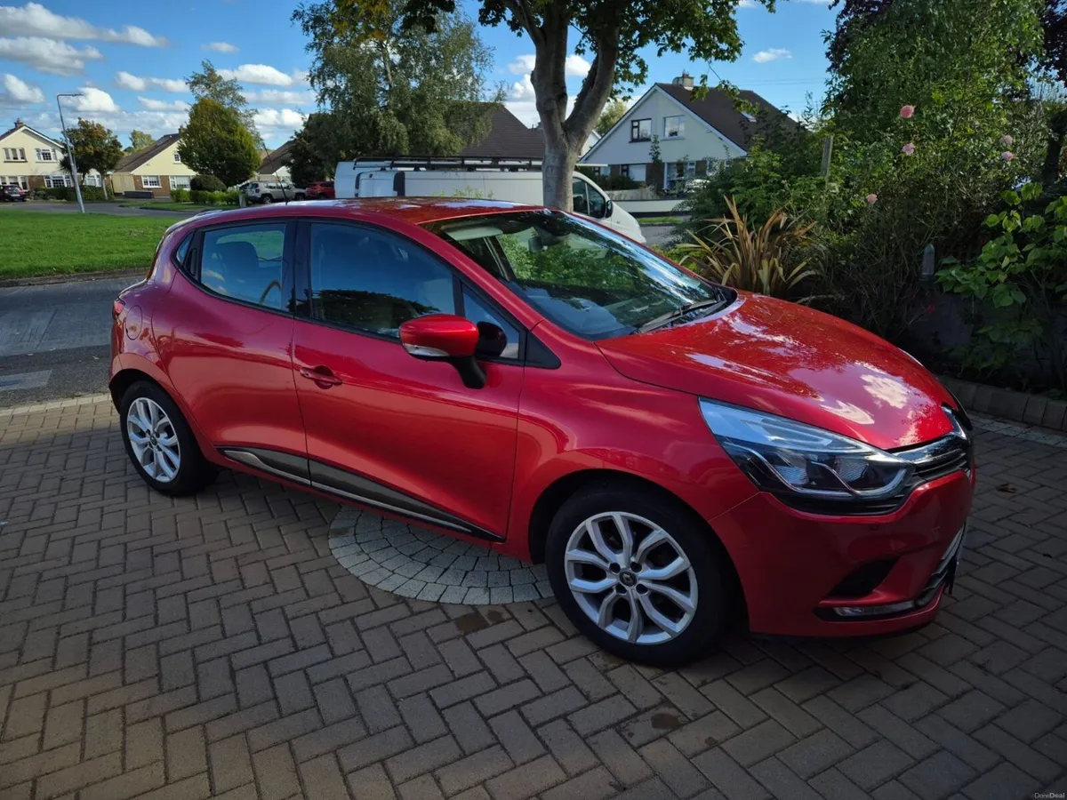 Renault Clio 2019 - Image 1