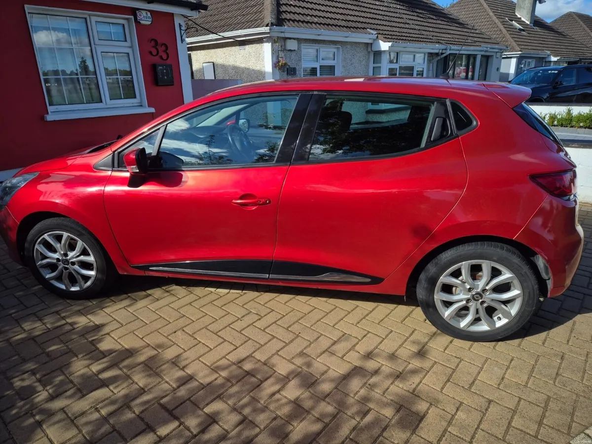 Renault Clio 2019 - Image 5