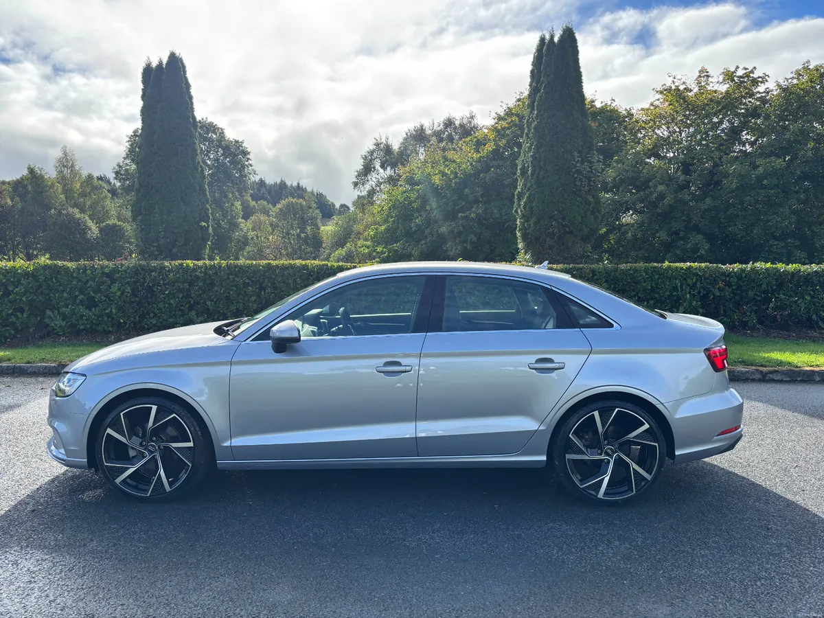 AUDI A3 SALOON 1.4 TFSI AUTO 2017 - Image 5