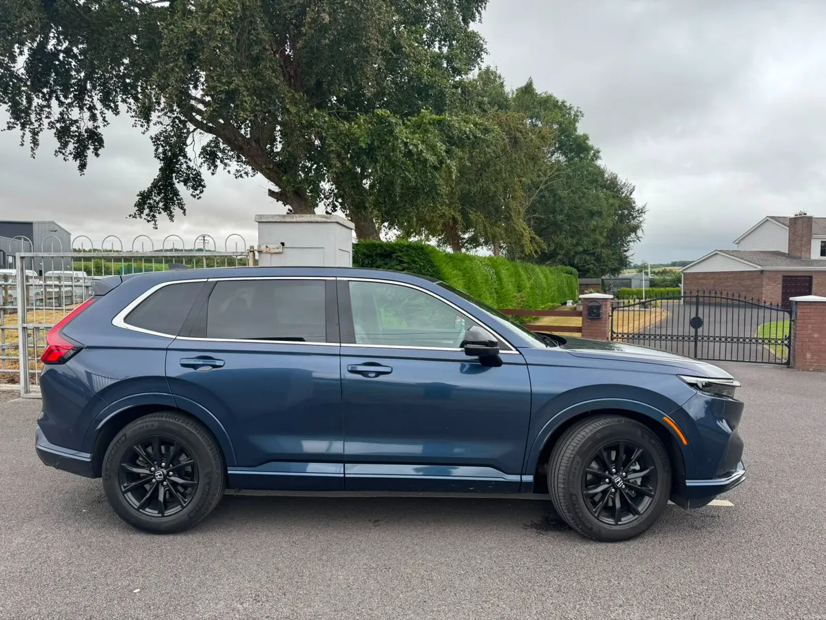 Honda CR-V Advance Tech e:HEV 2025 - Image 3