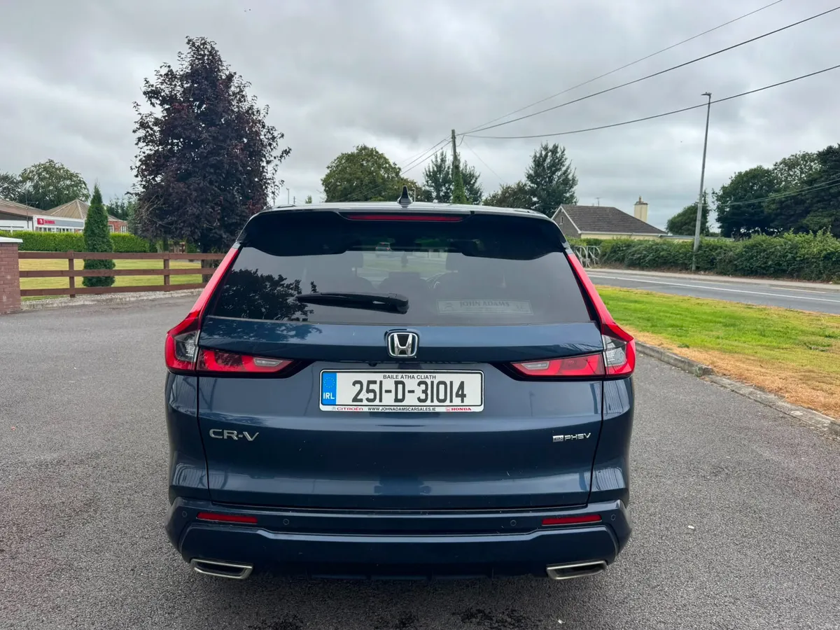 Honda CR-V Advance Tech e:HEV 2025 - Image 4